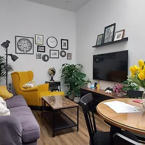 Descalzos Free Parking Apartment